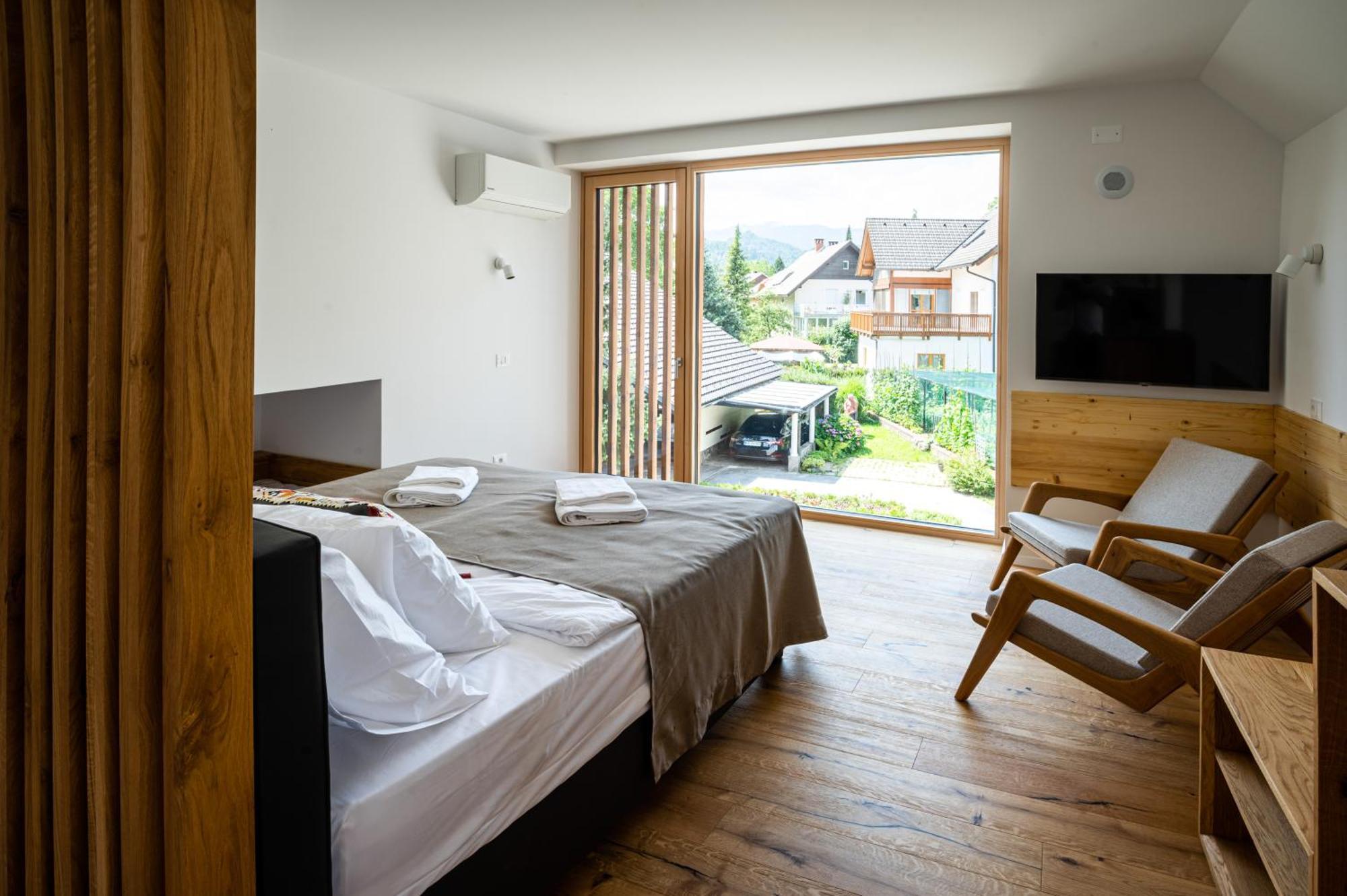 Apartamento Lucka Bled Quiet Location, Free Bikes, Big Garden, Doctor Exterior foto