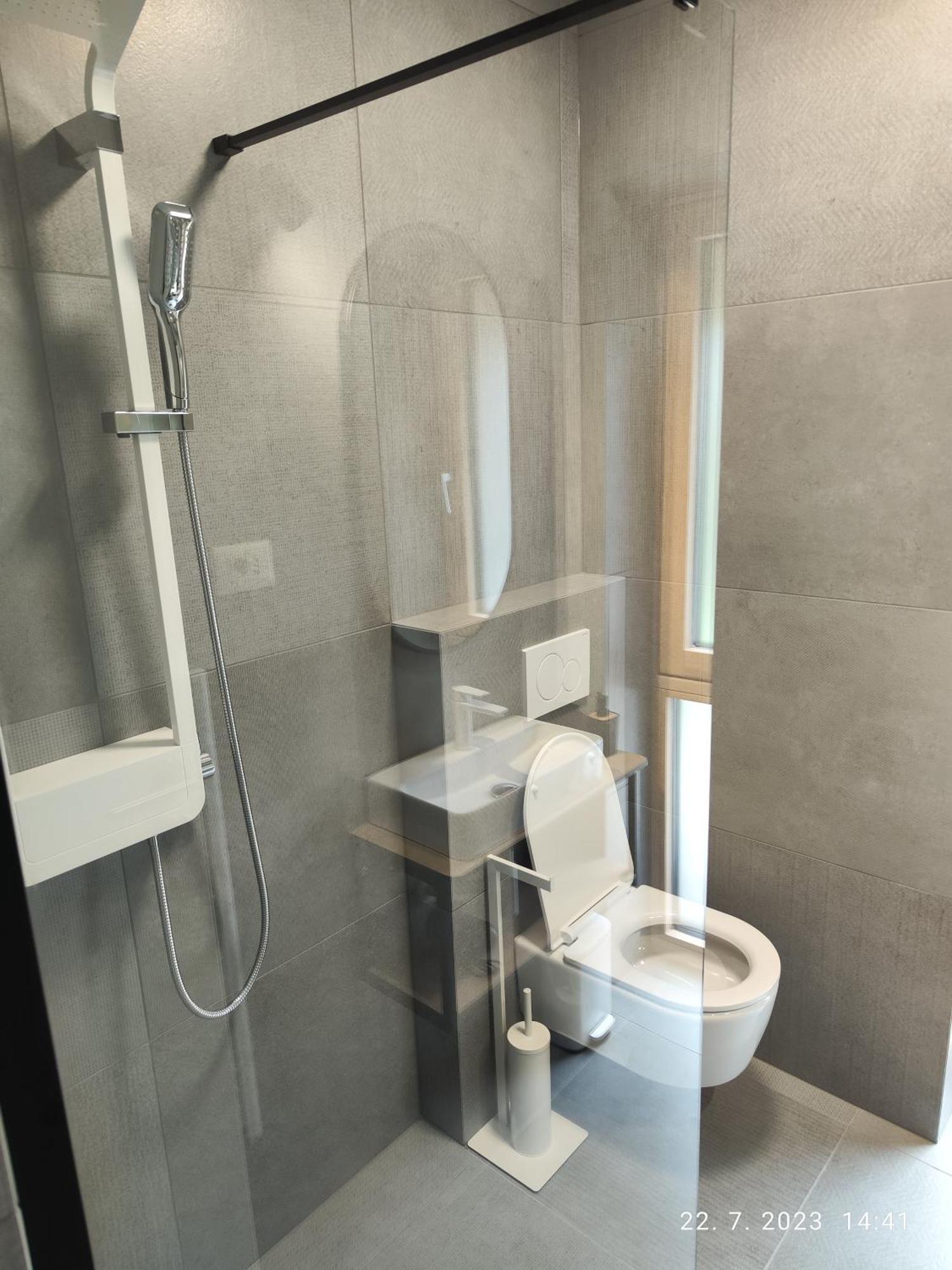 Apartamento Lucka Bled Quiet Location, Free Bikes, Big Garden, Doctor Exterior foto