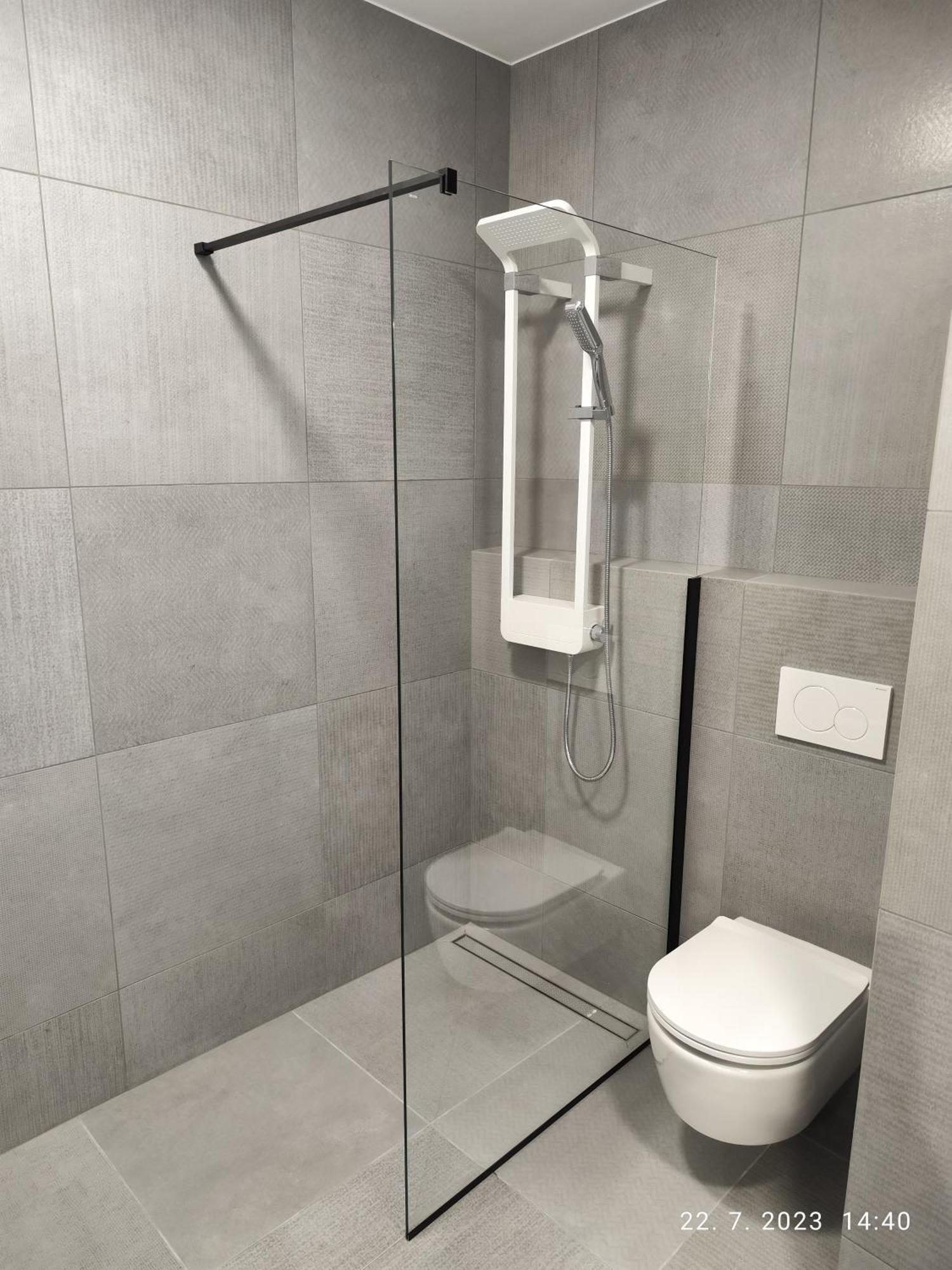 Apartamento Lucka Bled Quiet Location, Free Bikes, Big Garden, Doctor Exterior foto